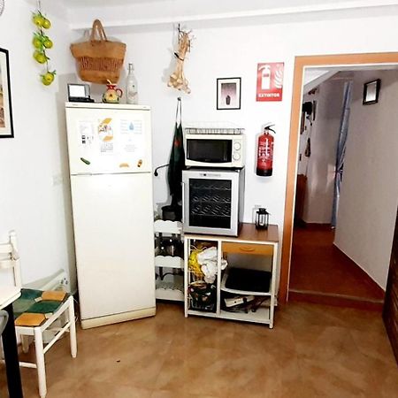 Charming House In Illar With Mountain View And Balcony Villa Eksteriør bilde