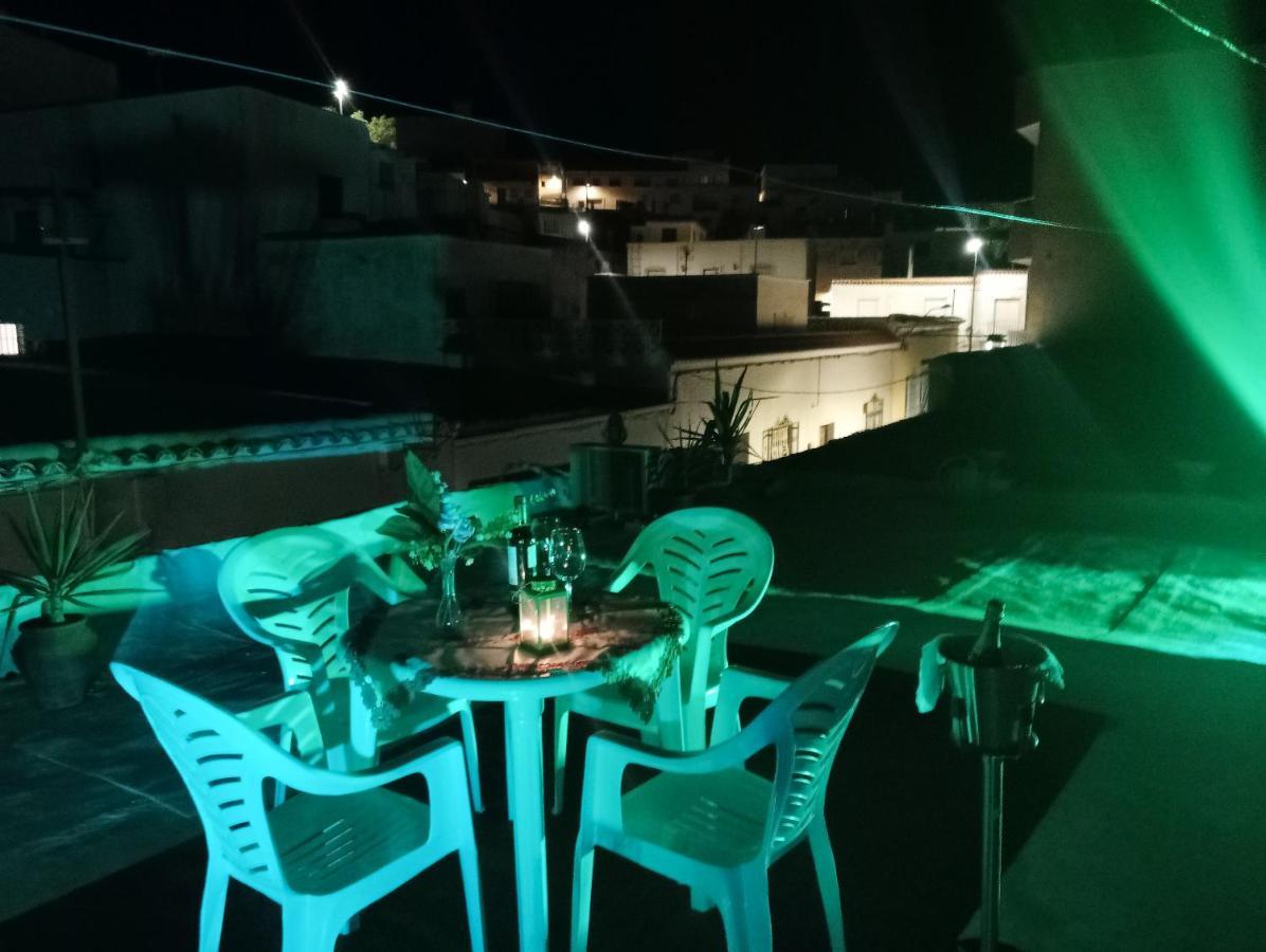 Charming House In Illar With Mountain View And Balcony Villa Eksteriør bilde