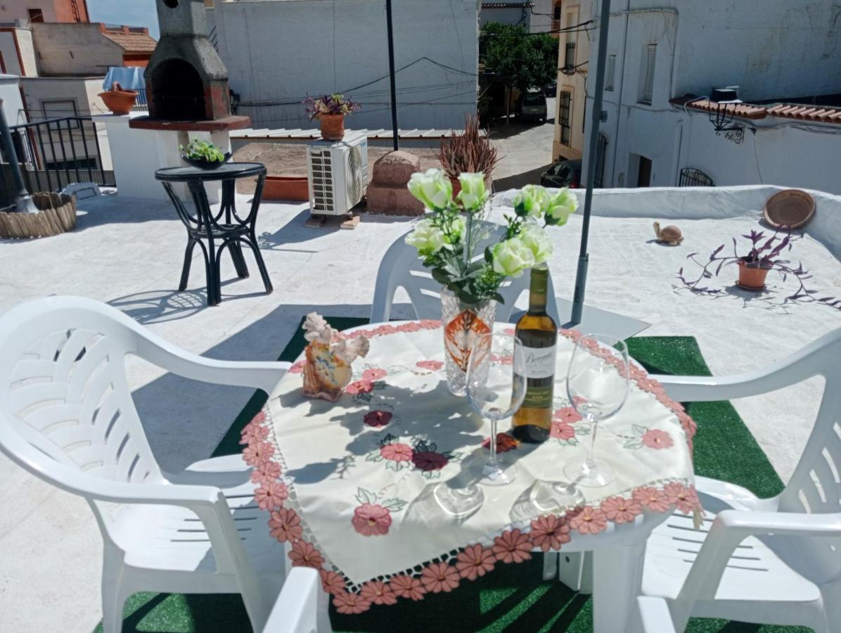 Charming House In Illar With Mountain View And Balcony Villa Eksteriør bilde