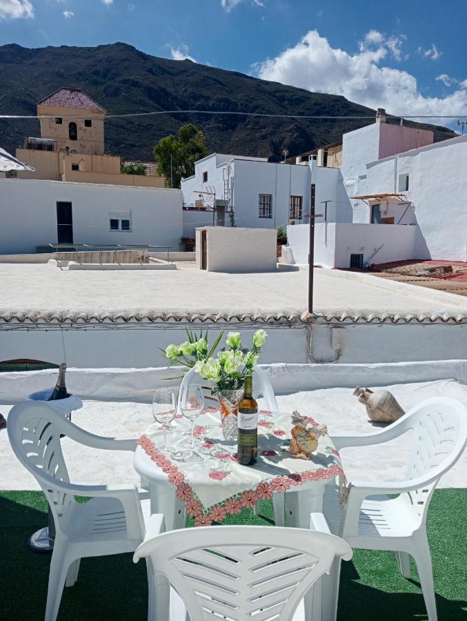 Charming House In Illar With Mountain View And Balcony Villa Eksteriør bilde