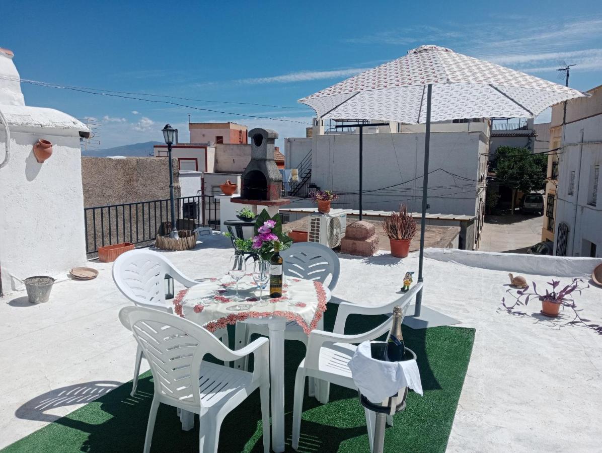 Charming House In Illar With Mountain View And Balcony Villa Eksteriør bilde